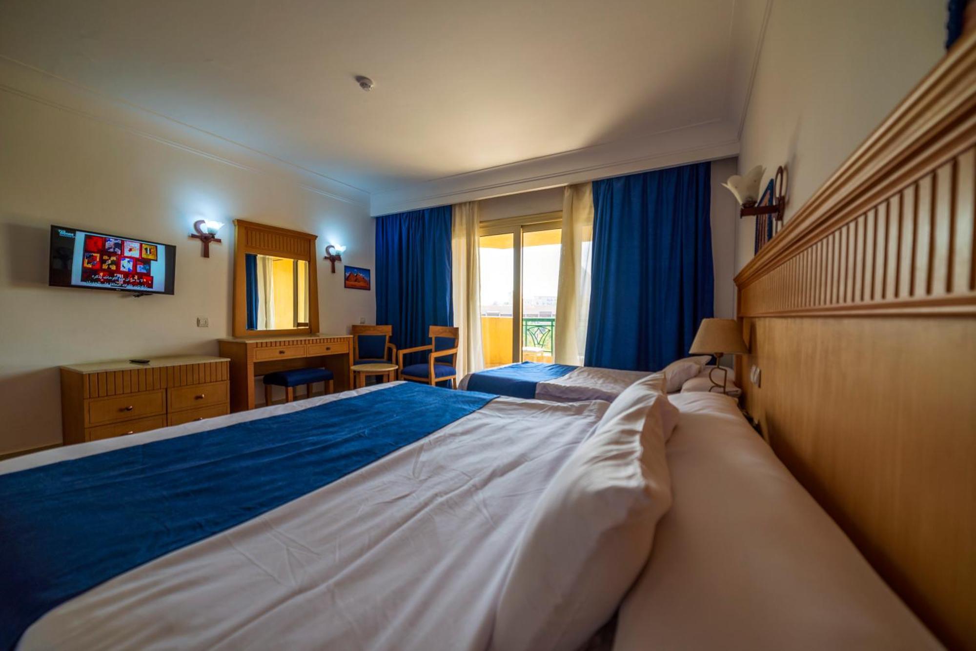 Regency Pyramids Hotel Kafret el-Gabal Eksteriør bilde