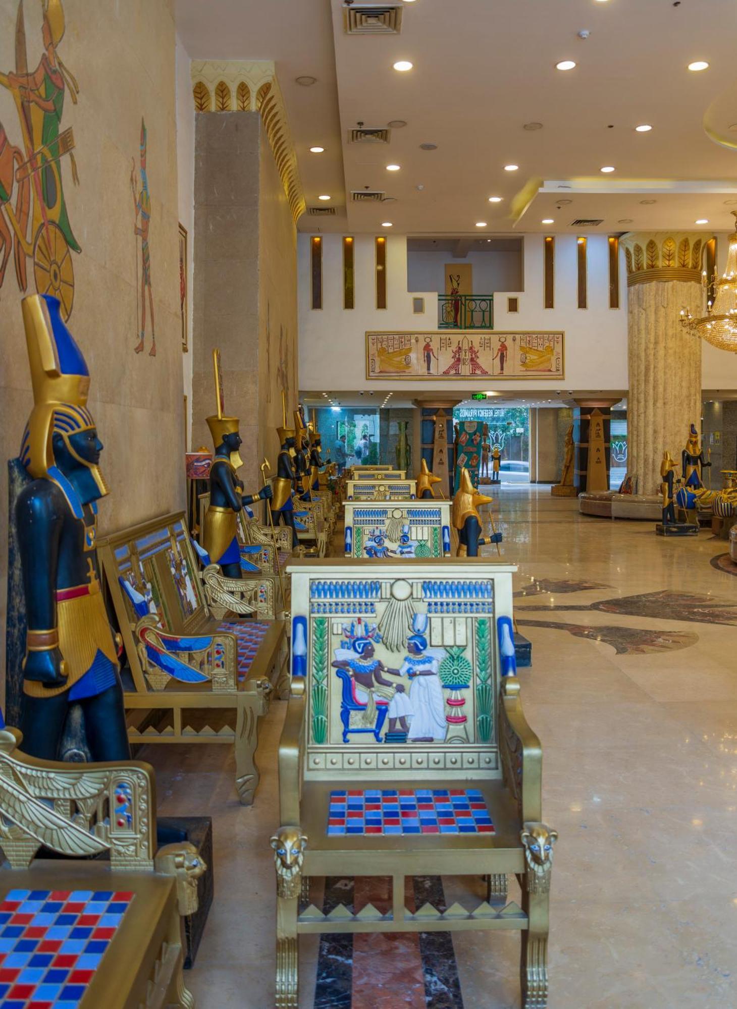 Regency Pyramids Hotel Kafret el-Gabal Eksteriør bilde