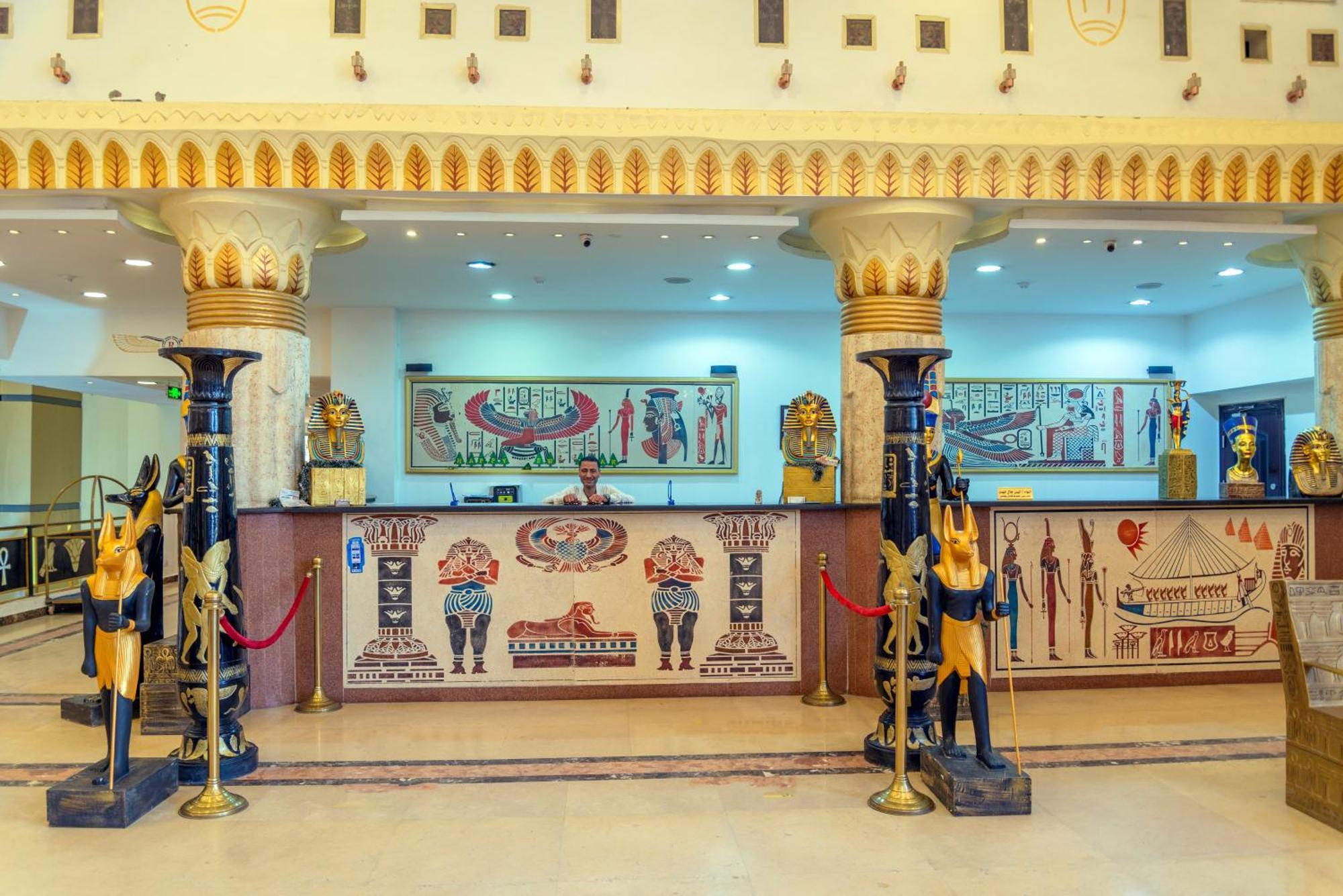 Regency Pyramids Hotel Kafret el-Gabal Eksteriør bilde